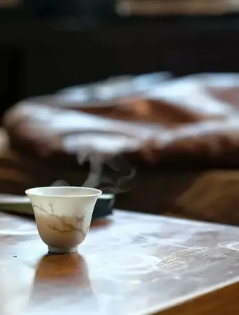 上海夜骑圈到底有多火？外滩与苗江路凌晨两点依旧车轮滚滚